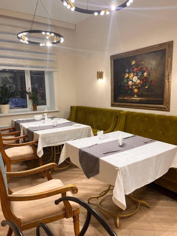 Hotel Dastan Aktobe Exterior photo